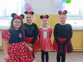 Bohaterowie Disney’a w szkole