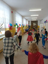 Bohaterowie Disney’a w szkole