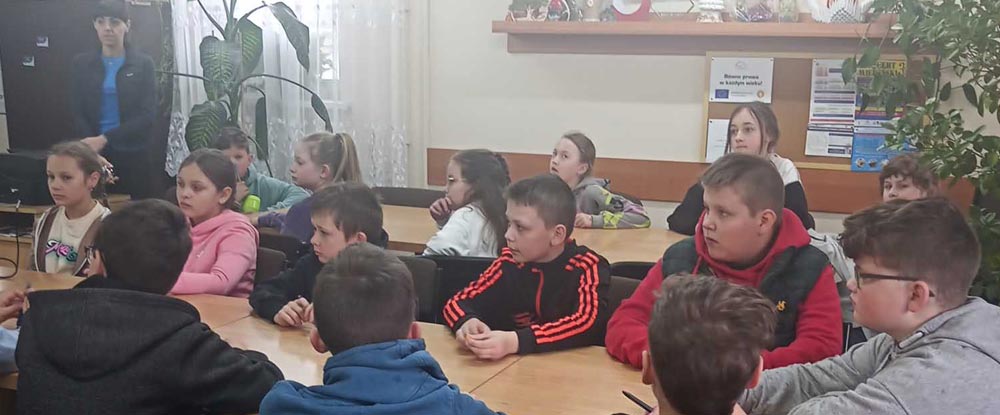 Święta majowe w Gminnej Bibliotece Publicznej