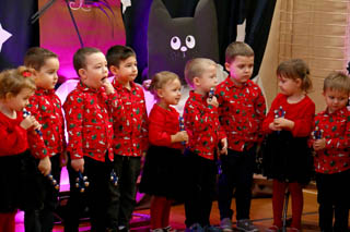 Mikołaj w Przedszkolu w grupach „Sówki”, „Żabki”