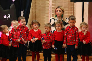 Mikołaj w Przedszkolu w grupach „Sówki”, „Żabki”