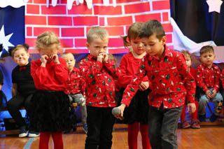 Mikołaj w Przedszkolu w grupach „Sówki”, „Żabki”
