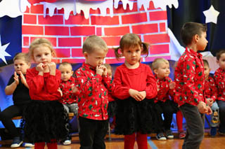 Mikołaj w Przedszkolu w grupach „Sówki”, „Żabki”