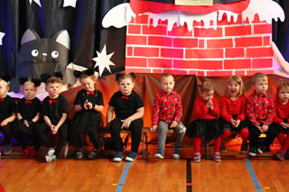 Mikołaj w Przedszkolu w grupach „Sówki”, „Żabki”