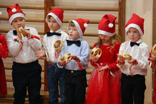 Mikołaj w Przedszkolu w grupach „Biedronki”, „Motylki”, „Żuczki”