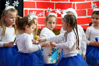 Mikołaj w Przedszkolu w grupach „Biedronki”, „Motylki”, „Żuczki”