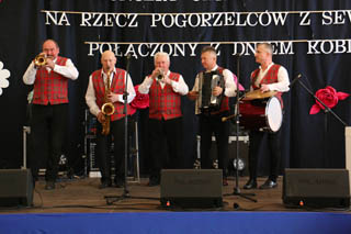 Koncert charytatywny na rzecz pogorzelców z Sewerynowa połączony z Dniem Kobiet