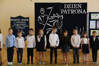 Uczniowie kl. I-III świętują DZIEŃ PATRONA